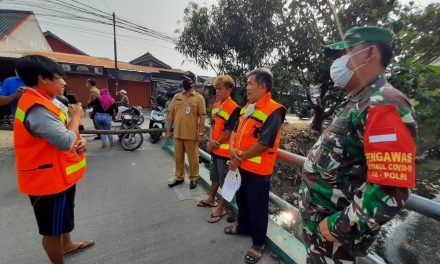 Bhabinkamtibmas Polsek Cipondoh Dan Tiga Pilar Kel. Cipondoh Gelar Operasi Aman Bersama Covid-19 Penegakan Disiplin PSBB Jelang Tatanan Normal Baru