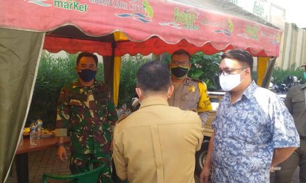 Puskesmas Kel. Ketapang Gelar Rapid Test Gratis Dalam Rangka Memutus Mata Rantai Covid – 19 di Fres Market Green lake City Cipondoh