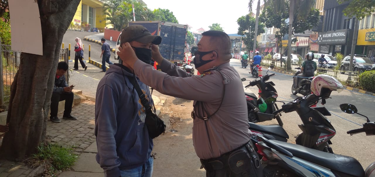 PATROLI DIALOGIS OJEK PANGKALAN DI CENTRAL BUSINES DISTRIK CILEDUG