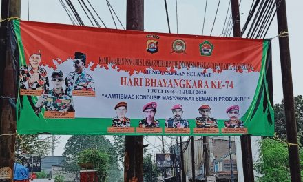 Ormas Laskar Merah Putih Kel. Cipondoh Beri Ucapan Selamat HUT BHAYANGKARA Ke-74