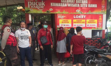 Jelang Libur Sambut HUT RI Ke-75, Unit Patroli Samapta Polsek Cipondoh Gelar Patroli Biru di Tempat Wisata Situ Cipondoh