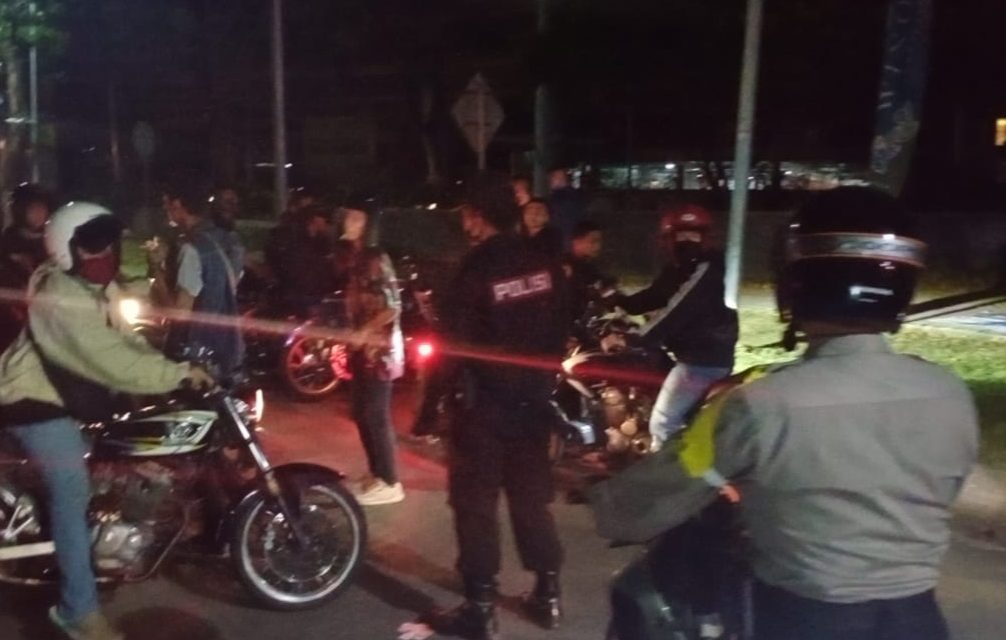 Kepolisian Sektor Cipondoh Gelar Operasi Cipta Kondisi, Antisipasi Guantibmas, C3 Dan Balapan Liar