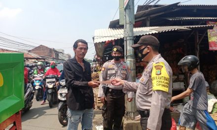 Polsek Cipondoh Gelar Operasi Yustisi Dan Penegakan Disiplin Prokes Di Pasar Bengkok Sudimara Pinang