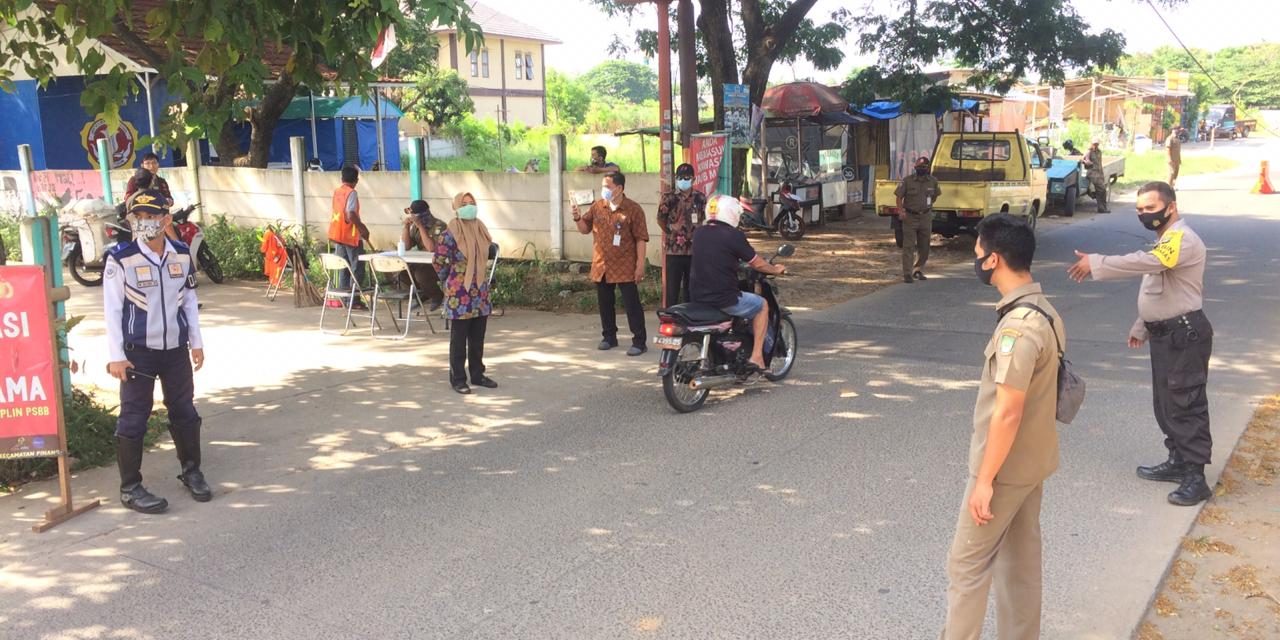 Operasi Aman Bersama Dalam Rangka  Pencegahan Penyebaran Covid-19 Oleh 3 Pilar Di Jalan Raya Gempol Kel. Kunciran, Kec. Pinang