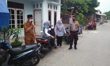 Polsek Cipondoh Bersama 3 Pilar Gelar Operasi Aman Bersama Penegakan Disiplin PSBB Prokes Covid-19 Di Jalan Gg. Sabar Perumahan LDII Kenanga