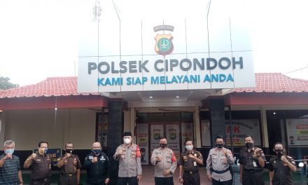 Kunjungan Dan Silaturami Pokdarkamtibmas Polsek Cipondoh Kepada Kapolsek Cipondoh