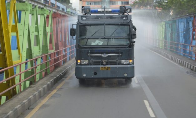 Polrestro Tangkot Gandeng PMI Kota Tangerang  Semprot Cairan Disinfektan