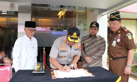 PENCANANGAN ZONA INTEGRITAS WBK / WBBM POLRES METRO TANGERANG KOTA