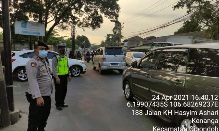 Unit Lantas Polsek Cipondoh Melaksanakan Protap Gatur Lalin Sore Dalam Rangka Ops. Keselamatan Jaya 2021