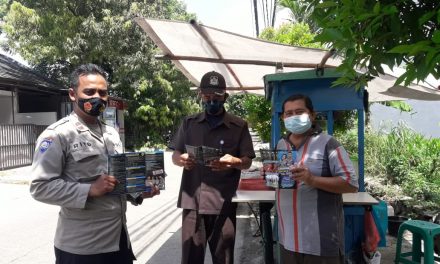 Bhabinkamtibmas Berikan Sosialisasi Penerimaan Anggota Polri Kepada Warganya