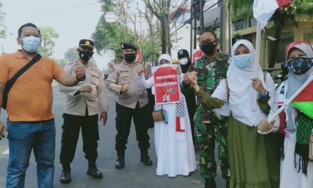 Polsek Cipondoh Lakukan Pengamanan Aksi Massa Flashmob Bela Palestina