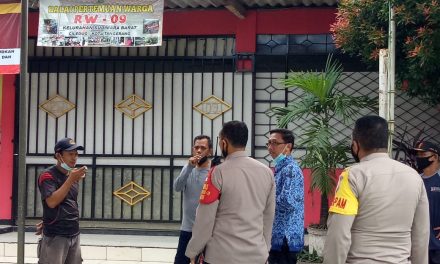 KAPOLSEK CILEDUG KOMPOL POLTAR L GAOL S.SI,MH TINJAU KESIAPAN KAMPUNG TANGGUH JAYA(KTJ)