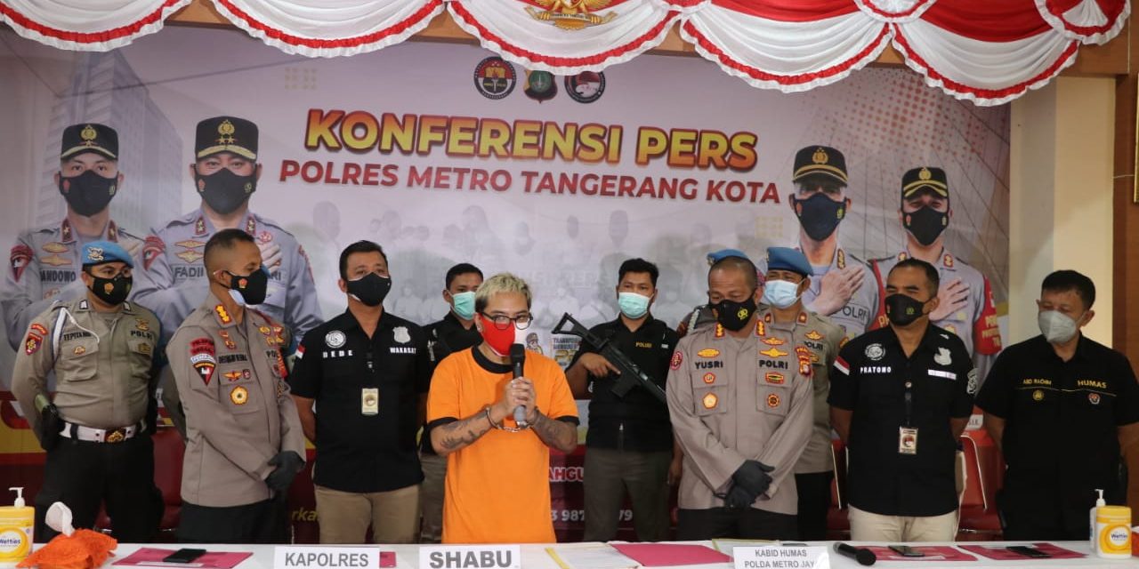 Konferensi Pers Perkara Tindak Pidana Narkotika Jenis Sabu Yang Dilakukan Oleh Youtuber / Komika